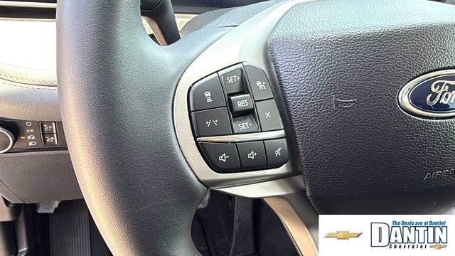 Used 2025 Ford Explorer Active RWD image 20