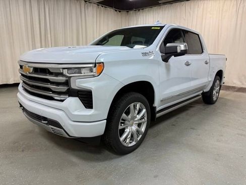 New 2026 Chevrolet Silverado 1500 High Country AWD/4WD image 17