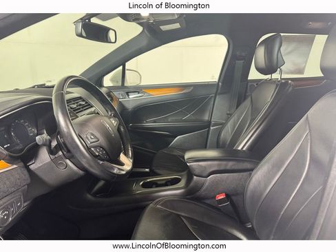 Used 2017 Lincoln MKC Reserve image 20