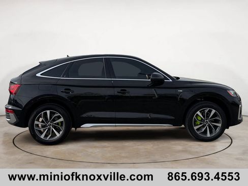 Used 2023 Audi Q5 2.0T Premium Plus w/ Premium Plus Package AWD/4WD image 2