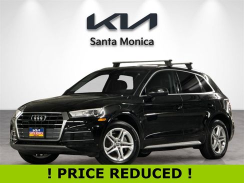 Used 2019 Audi Q5 2.0T Premium w/ Convenience Package image 1