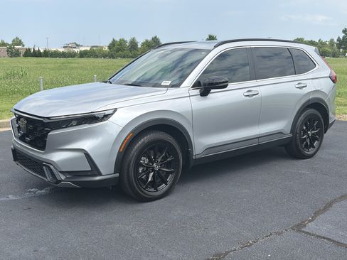 Certified 2025 Honda CR-V Sport-L image 5