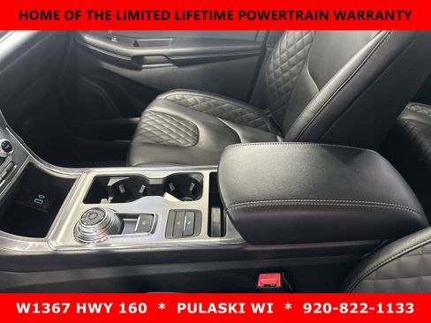 Used 2024 Ford Edge Titanium w/ Equipment Group 301A AWD/4WD image 14
