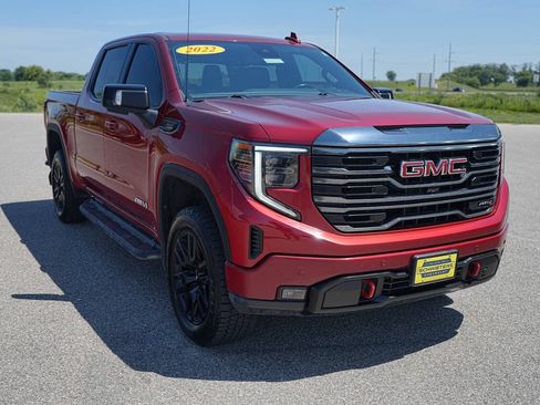 Used 2023 GMC Sierra 1500 AT4 w/ AT4 Preferred Package AWD/4WD image 4