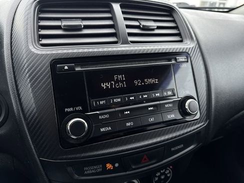 Used 2015 Mitsubishi Outlander Sport ES image 13