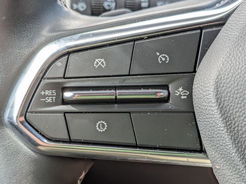 Certified 2025 Chevrolet Traverse Z71 w/ Driver Confidence Package AWD/4WD image 26