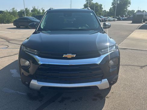 Used 2021 Chevrolet TrailBlazer LT w/ Convenience Package FWD image 8