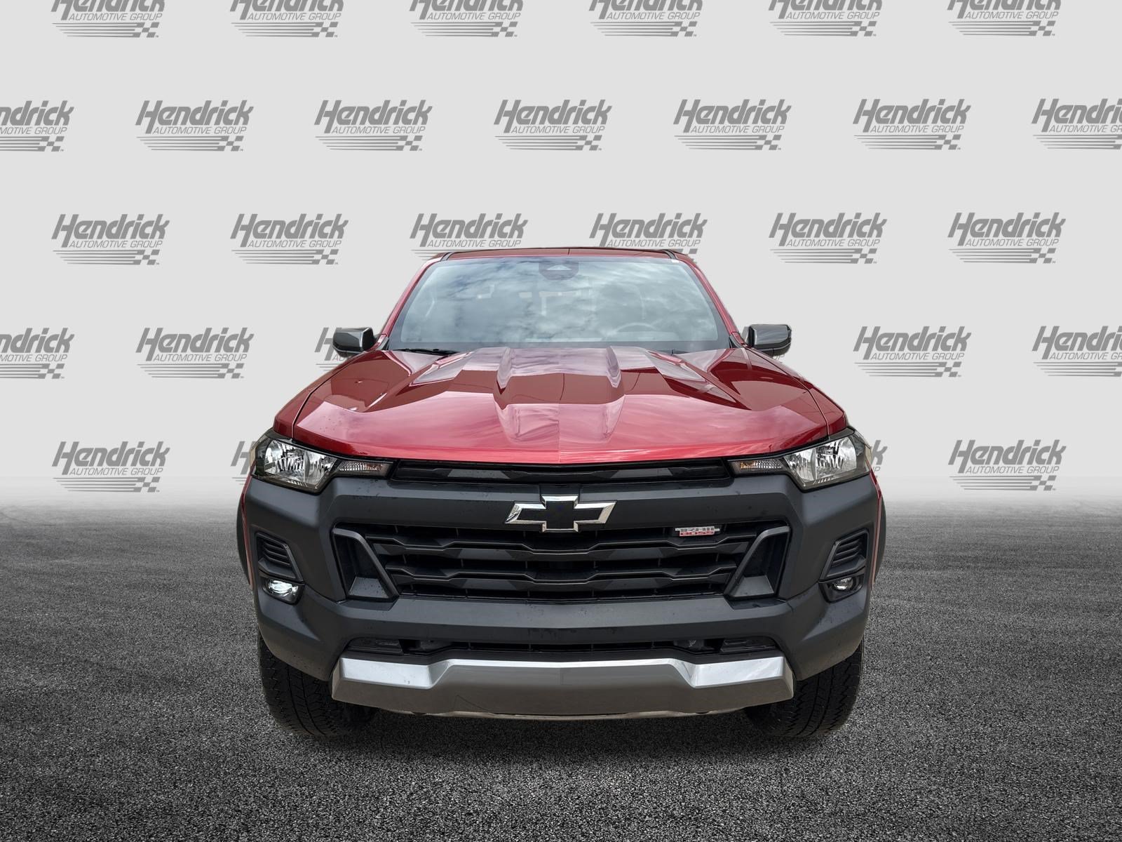 Used 2025 Chevrolet Colorado Trail Boss AWD/4WD image 3