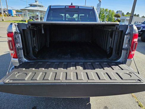 Used 2022 RAM 1500 Laramie w/ Sport Appearance Package AWD/4WD image 13