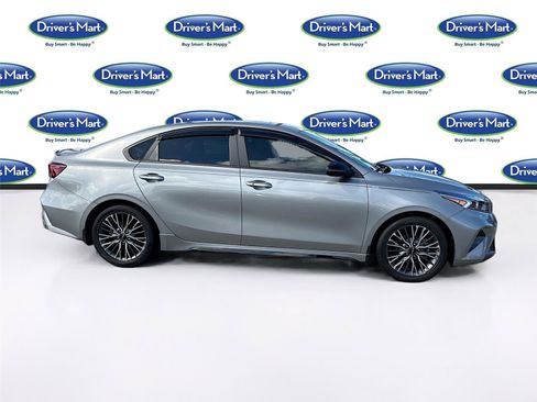 Used 2024 Kia Forte GT-Line FWD image 8