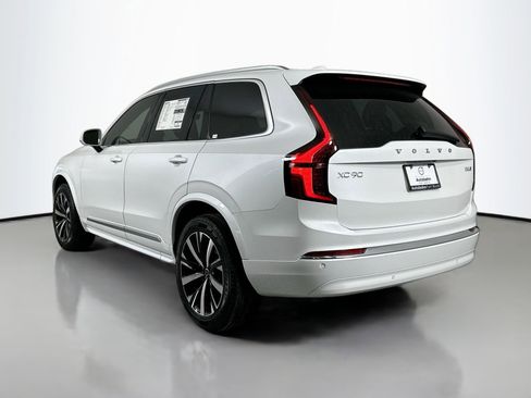 New 2025 Volvo XC90 B6 Core w/ Climate Package image 7