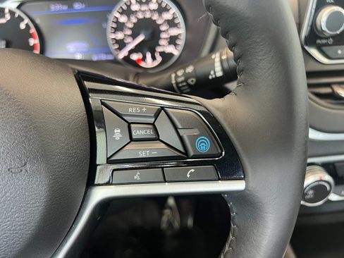 Used 2022 Nissan Altima 2.5 SV w/ SV Premium Package FWD image 26