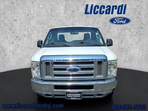 Used 2011 Ford E-250 and Econoline 250 w/ Commercial Cargo Van Pkg RWD image 2