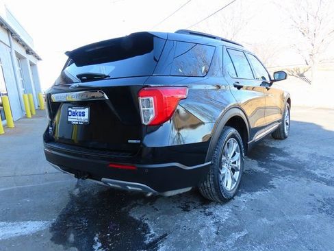 Used 2020 Ford Explorer XLT w/ Equipment Group 202A image 7