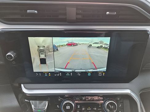 Used 2023 GMC Sierra 1500 Denali w/ Denali Reserve Package image 43