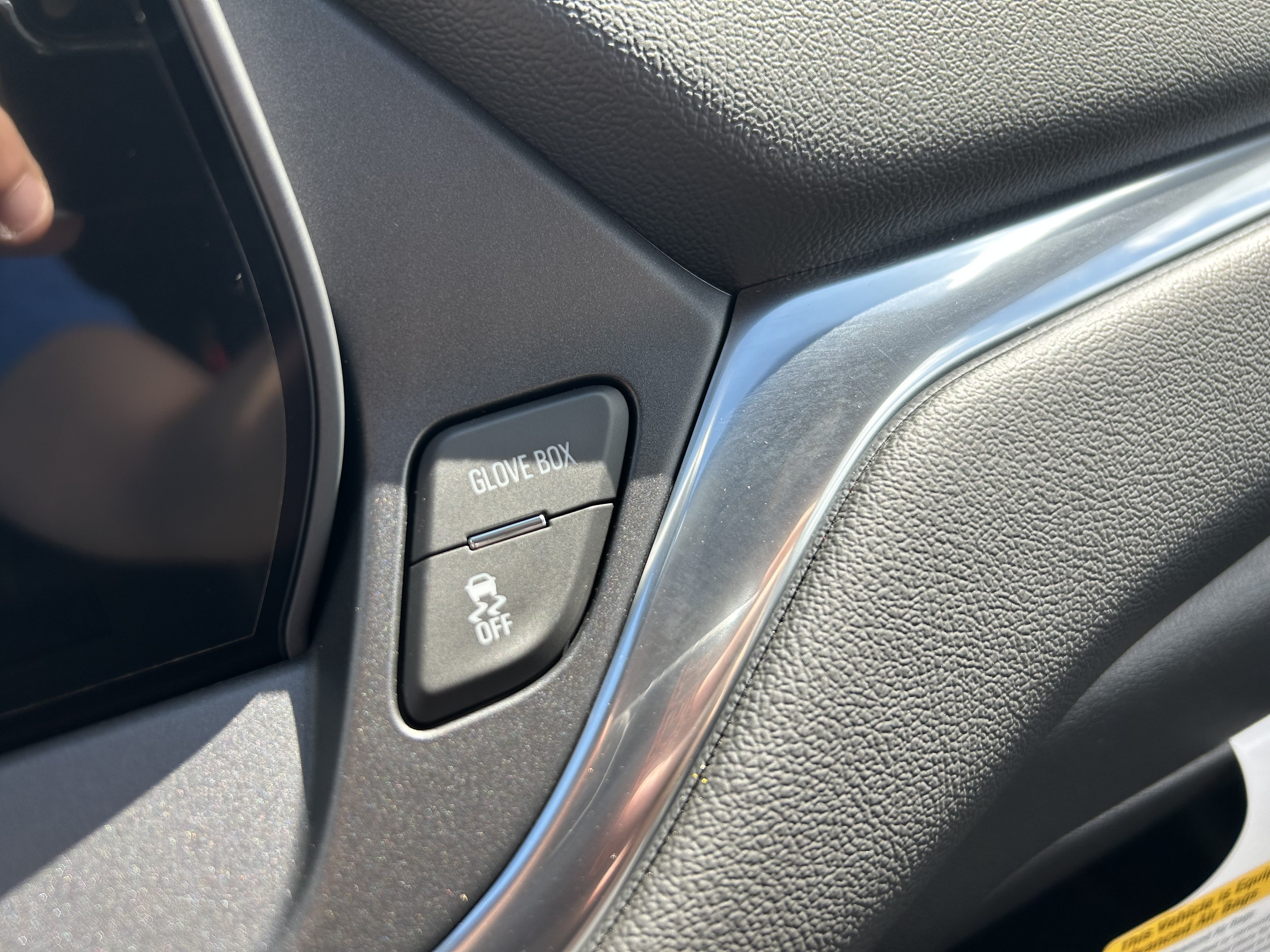 New 2026 Chevrolet Blazer LT w/ Convenience Package FWD image 28