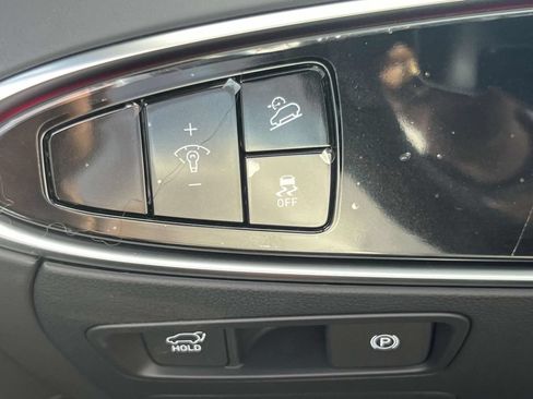 New 2025 Genesis Electrified GV70 w/ Prestige Package AWD/4WD image 20