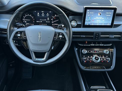 Used 2020 Lincoln Corsair Reserve image 13