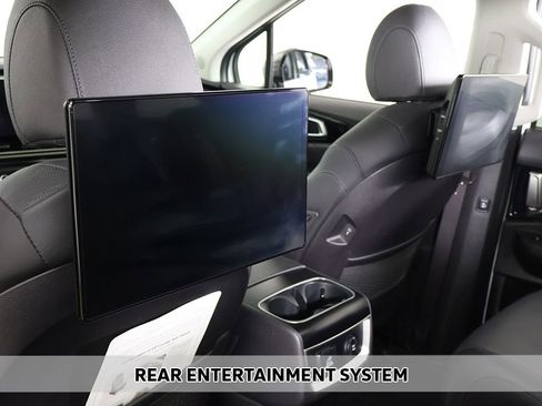 Used 2025 Kia Carnival SX Prestige FWD image 5