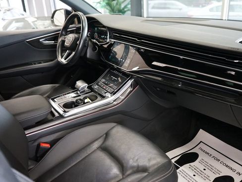 Used 2021 Audi Q8 Premium Plus w/ Premium Plus Package AWD/4WD image 49