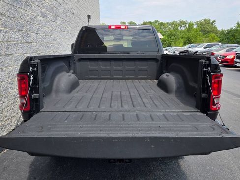 Used 2025 RAM 2500 Big Horn AWD/4WD image 11