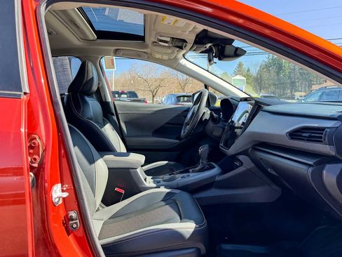 Certified 2024 Subaru Crosstrek 2.5i Limited AWD/4WD image 9