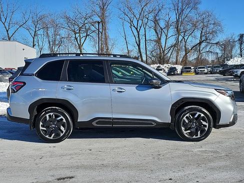 Certified 2025 Subaru Forester Limited image 7