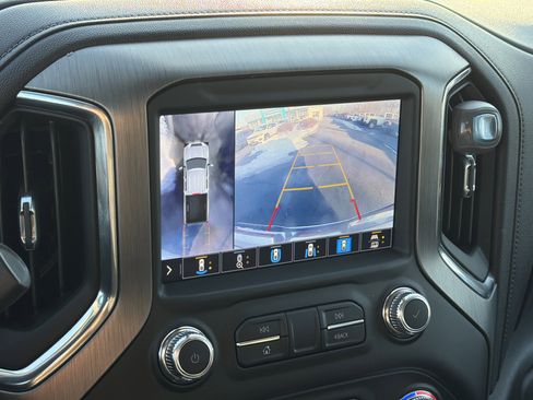 Used 2022 GMC Sierra 2500 Denali image 21