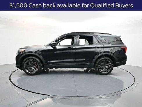 New 2025 Ford Explorer ST-Line w/ ST-Line Street Pack image 4