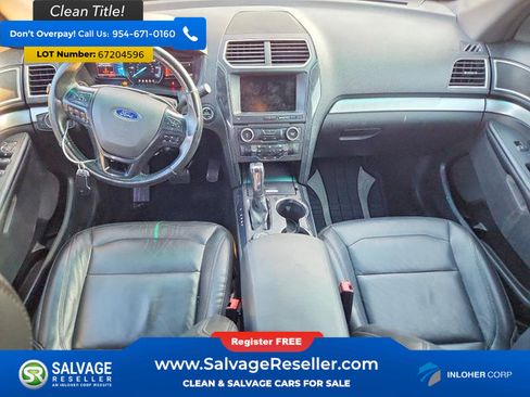 Used 2016 Ford Explorer XLT w/ Equipment Group 202A AWD/4WD image 11