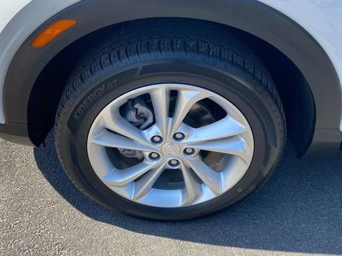 Used 2022 Buick Encore GX Preferred w/ Cold Weather Comfort Package AWD/4WD image 18