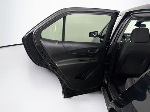 Used 2024 Chevrolet Equinox LT FWD image 27