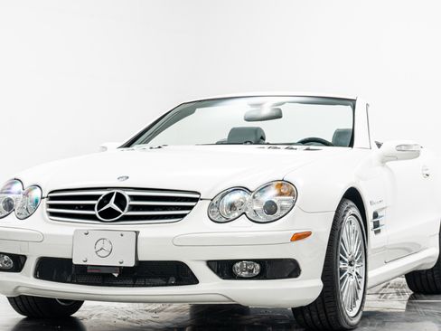 Used 2005 Mercedes-Benz SL 55 AMG image 5