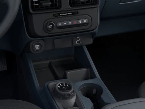 New 2025 Ford Maverick XLT w/ XLT Luxury Package image 16