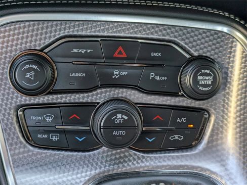 Used 2015 Dodge Challenger SRT Hellcat image 20