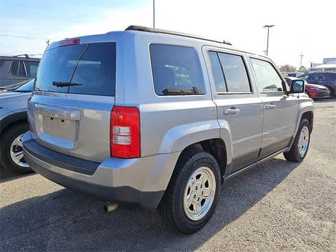 Used 2015 Jeep Patriot Sport w/ Power Value Group image 3