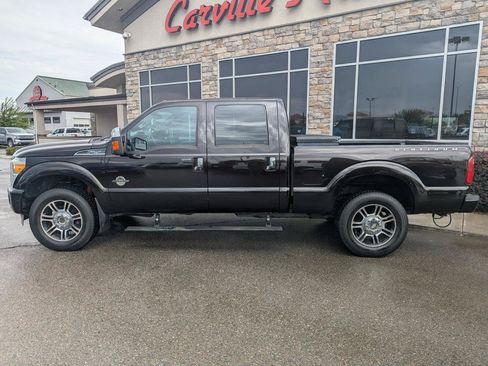 Used 2014 Ford F250 Platinum w/ FX4 Off-Road Package AWD/4WD image 2