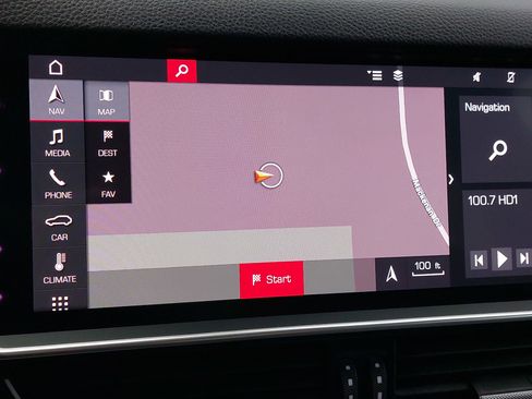 Used 2019 Porsche Cayenne image 25