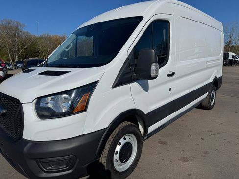 Used 2022 Ford Transit 250 Medium Roof RWD image 9