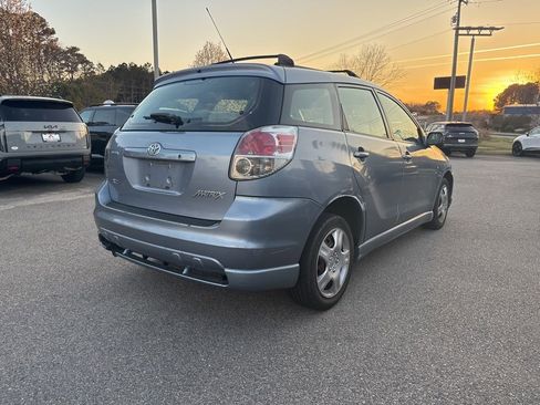 Used 2006 Toyota Matrix image 5