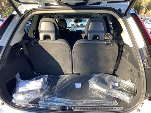 New 2026 Volvo XC90 T8 Plus image 21