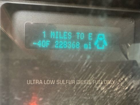 Used 2012 Ford F450 XL w/ XL Value Pkg image 14