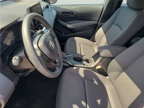 Used 2024 Toyota Corolla LE image 22