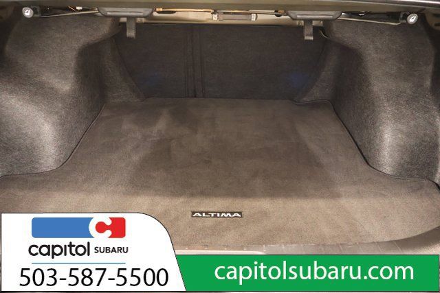 Used 2025 Nissan Altima 2.5 SV FWD image 26