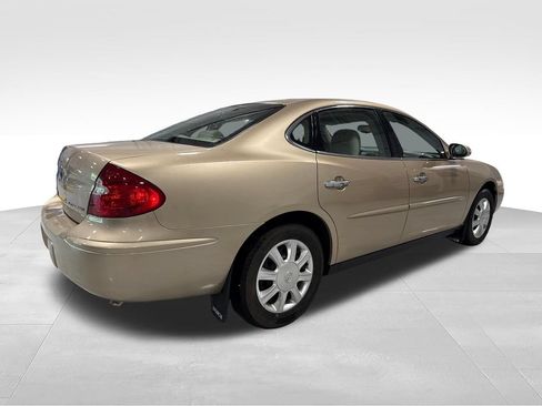 Used 2005 Buick LaCrosse CX FWD image 46