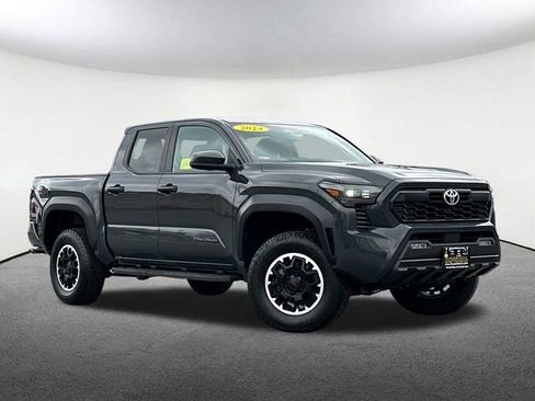 Used 2024 Toyota Tacoma TRD Off-Road AWD/4WD image 2