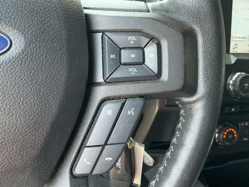 Used 2018 Ford F150 XLT w/ Equipment Group 302A Luxury RWD image 13