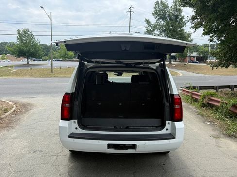 Used 2019 Chevrolet Tahoe LT AWD/4WD image 9