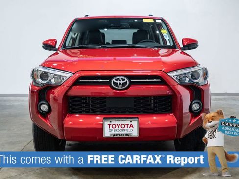 Used 2024 Toyota 4Runner SR5 Premium AWD/4WD image 2