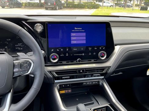 Used 2025 Lexus TX 350 AWD w/ Technology Package image 9